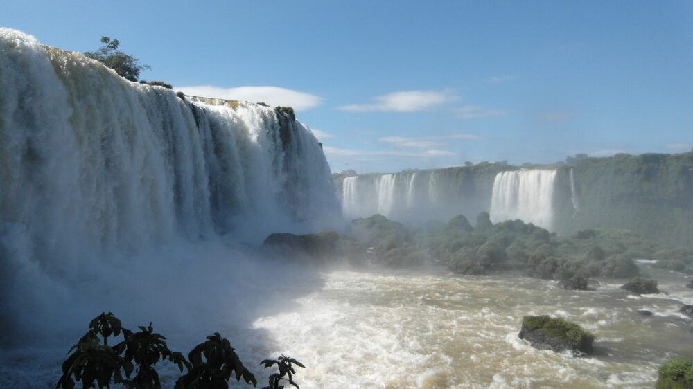 iguazu falls- argentina with kids