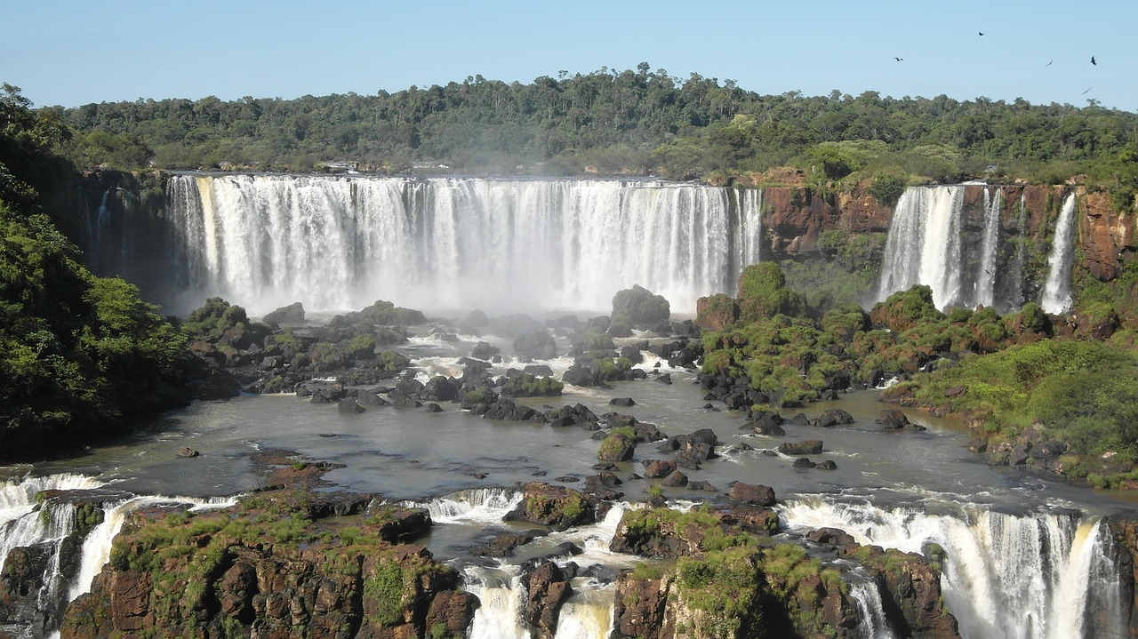 foz do iguaçu, iguaçu, waterfall-221274.jpg